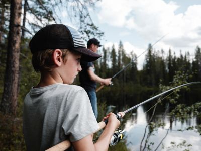 Angeln Fischen Urlaub am See Schweden Familienurlaub