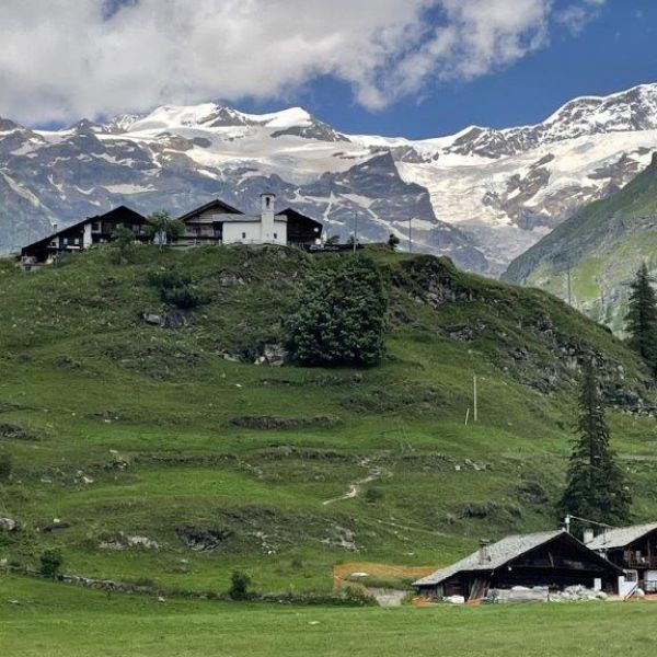 Bergwandern ohne Gepck im Valle del Lys - Aostatal