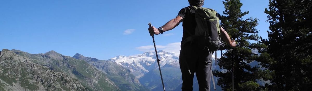 Bergwandern mit Gepcktransport im Aostatal