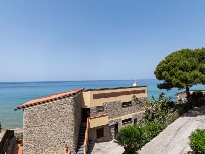 Sditalien Mittelmeer Ferienwohnung Anlage Selbstversorger direkt am Strand