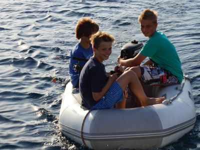 single mit kind reisen urlaub auf einem segelboot